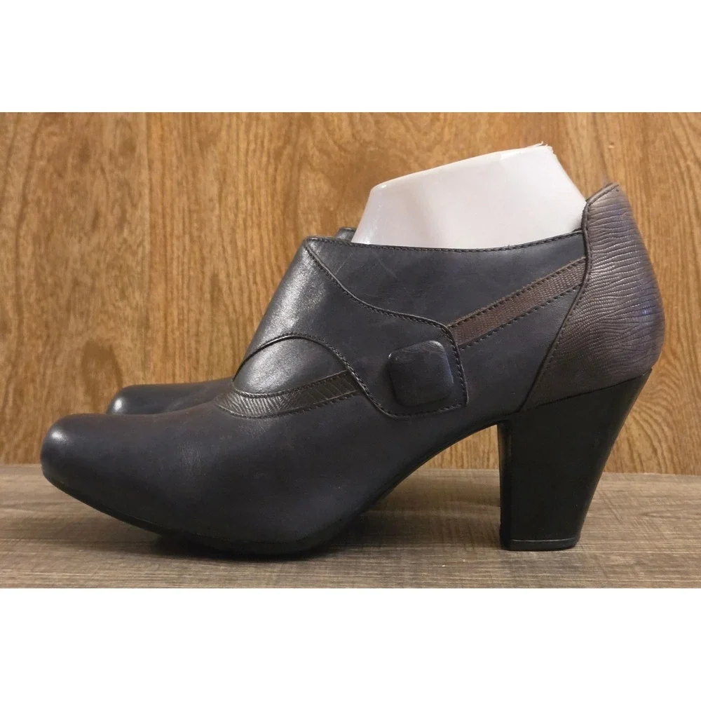 Clarks *owners are